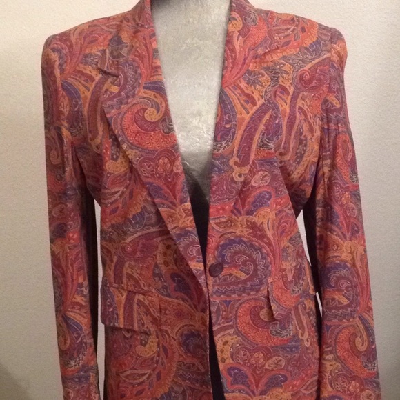 Liz Claiborne Jackets & Blazers - Paisley Liz Clairbone  blazer with great color